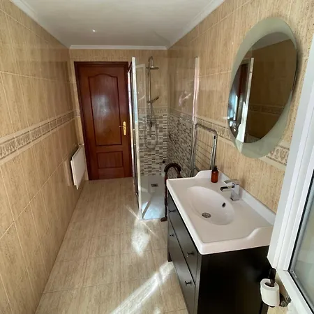 Apartment Cuatrocaminos *